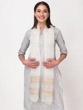 Load image into Gallery viewer, Filature and Katia Silk