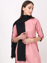 Load image into Gallery viewer, Black color unisex winter stole
